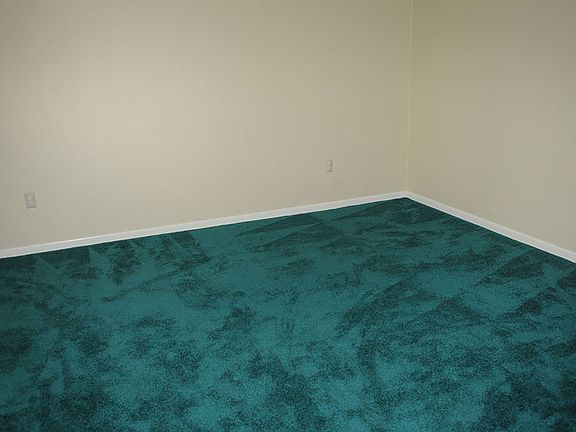 5th image of 1402 W 7th St