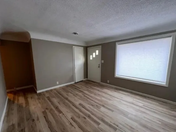 9024 James Ave S, Bloomington, MN 55431