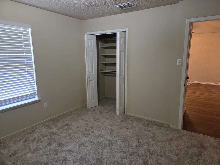 1307 Brady Dr — Photo 11