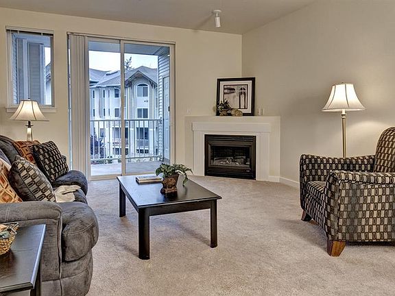 4th image of 13301 SE 79th Pl Unit A303