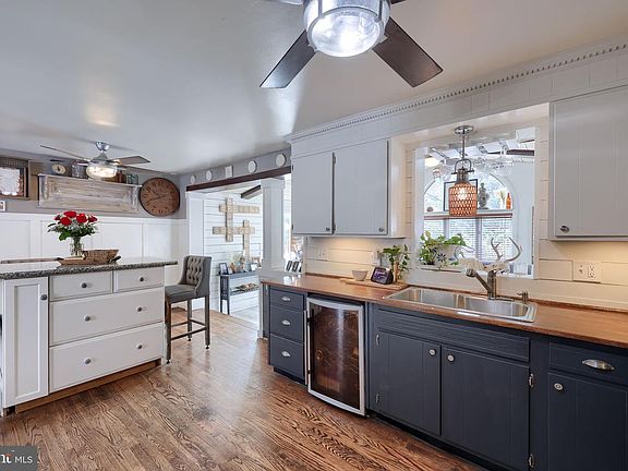 4th image of 414 Haverhill Rd