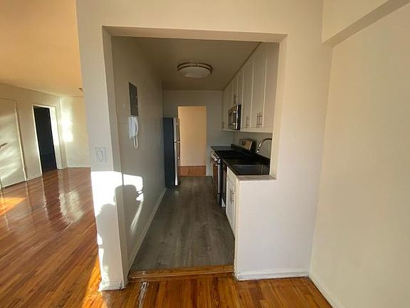 4th image of 34 Barker Ave #5