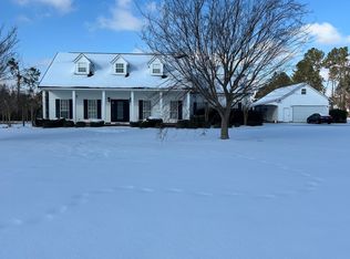 22 Windward Dr, Douglas, GA 31535