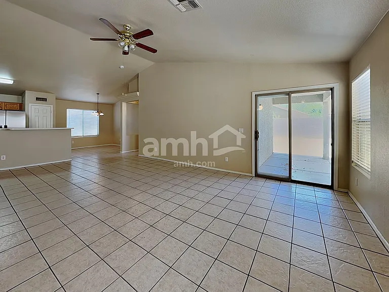 12710 W Via Camille — Photo 8