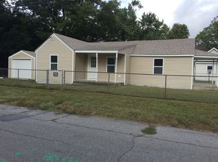 1338 Perry St, Chesapeake, VA 23324