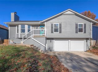 104 SW Nelson Dr, Grain Valley, MO 64029