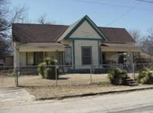 1207 Vincent St, Brownwood, TX 76801