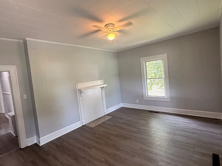 518 Lakeside Ave — Photo 20