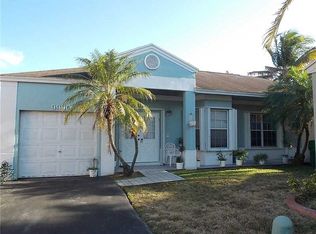 9990 SW 222nd St, Cutler Bay, FL 33190