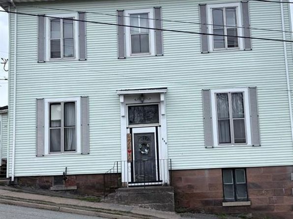 168 Watson St #166, Saint John, NB E2M 1G4