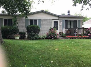 50649 Jim Dr, Chesterfield, MI 48047