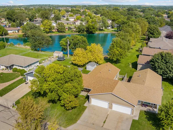 2827 Linda Ln, Salina, KS 67401