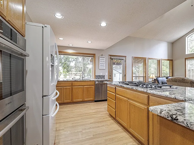 18012 NW Anastasia Dr — Photo 5