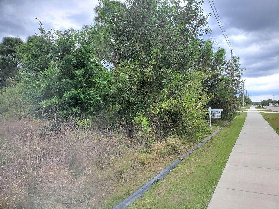 1st image of 573 SW Paar Dr