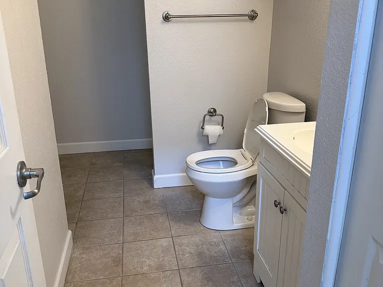 1247 Ceres Dr — Photo 14