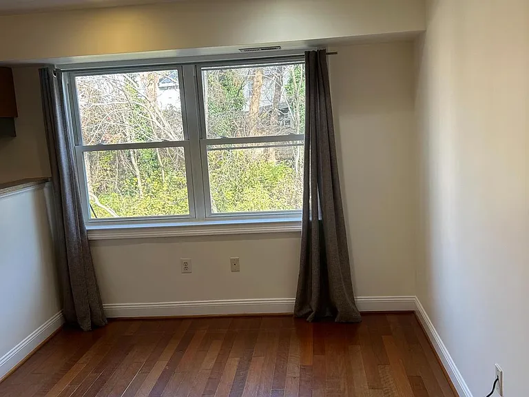 4800 C St SE #302 — Photo 3