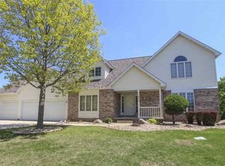 1023 Lynda Rd, Waterloo, IA 50701