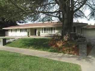 150 Fairway Dr, Novato, CA 94949