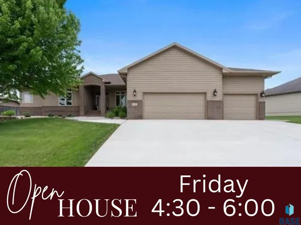 5604 S Josh Wyatt Dr, Sioux Falls, SD 57108