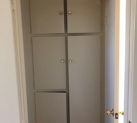4th image of 4637 Russell Ave APT 9