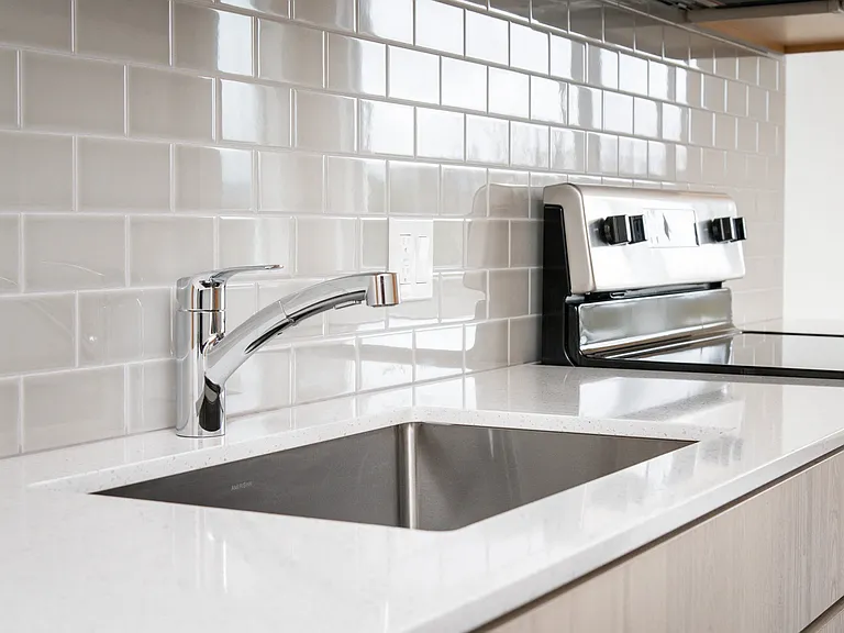 Crosswood | One Bedroom Kitchen