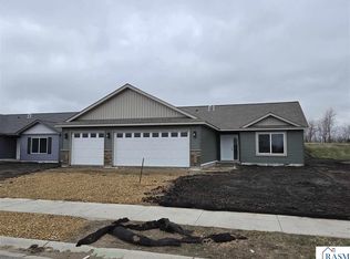 315 Falcon Run, Eagle Lake, MN 56024