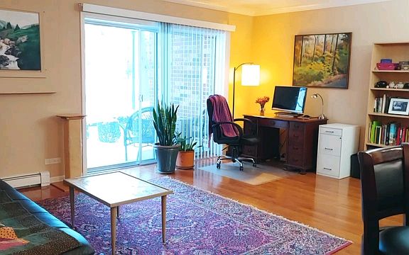 5th image of 4900 Forest Ave APT 101
