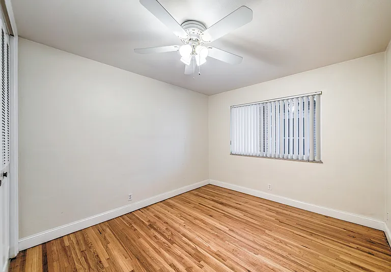 7848 Big Bend Blvd #6 — Photo 6