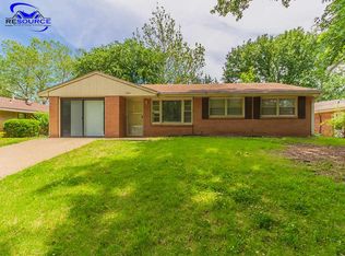 1764 Cassell Rd, Manhattan, KS 66502