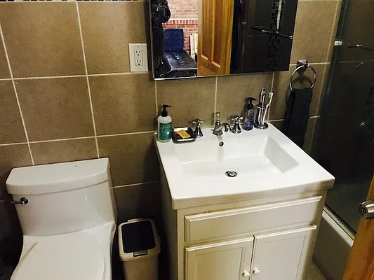 Rented by null | media 44