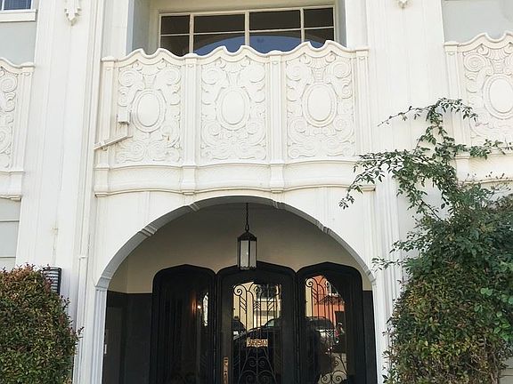 3rd image of 3650 Fillmore St APT 105