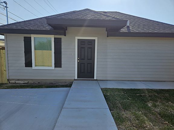 4th image of 1405 E Polk St #103