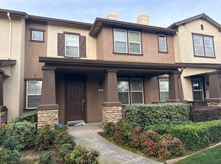 570 Cutting Horse Dr Unit 143, Oakdale, CA 95361
