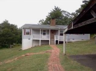 611 Coopertown Rd, Spartanburg, SC 29307