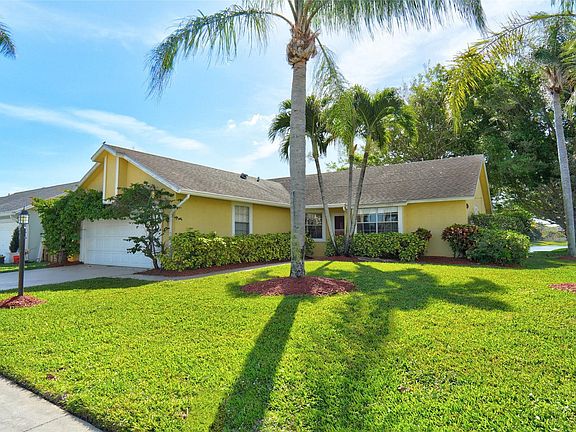 2nd image of 1701 Banyan Creek Court