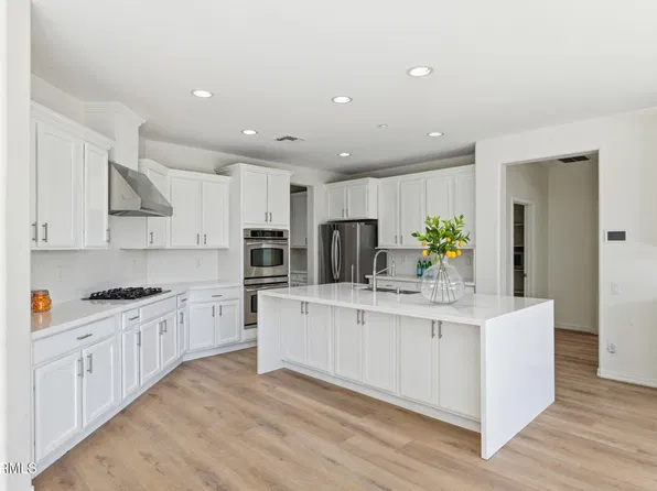 26220 N 50TH Drive, Phoenix, AZ 85083