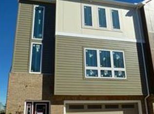 2287 City View Dr, Cleveland, OH 44113