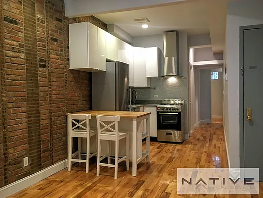 Rented by Native Real Estate LLC | media 15