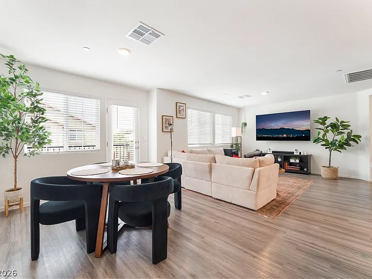 7850 Jupiter Sky St #1 — Photo 4