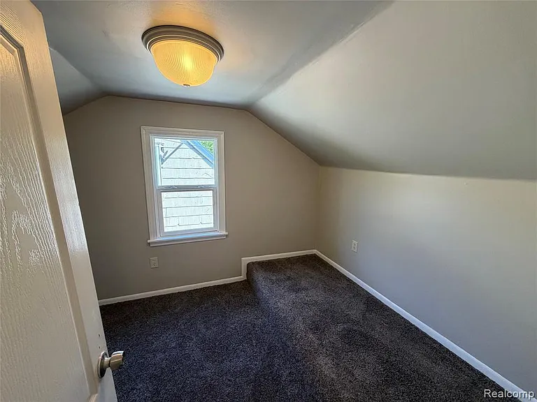 7720 Asbury Park — Photo 6