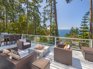 104 Three Coves Ln, Friday Harbor, WA 98250