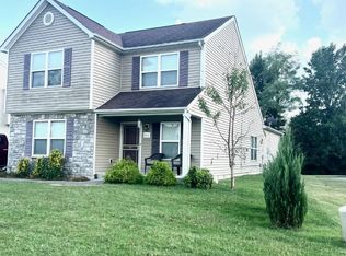 5713 Bannon Crossings Dr, Louisville, KY 40228