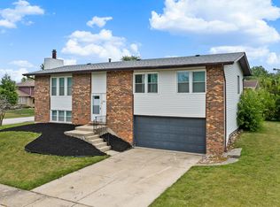 3111 Smoke Tree Ct, Hazel Crest, IL 60429