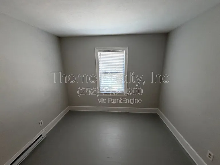 912 Nashville Rd — Photo 8