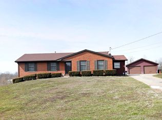 179 Bradley Ln, Lexington, KY 40511