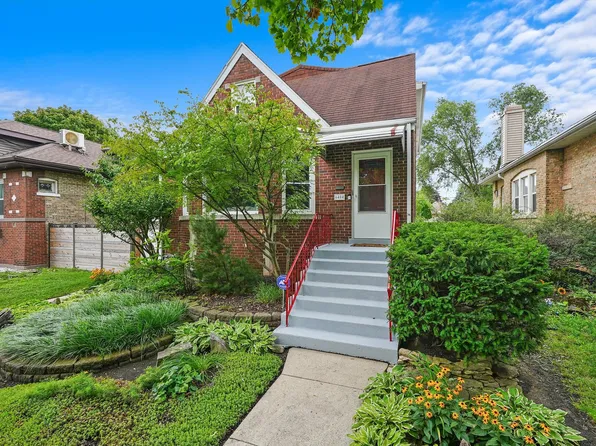 6404 33rd St, Berwyn, IL 60402