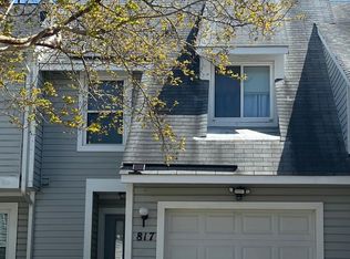 817 Quesnel Dr, Virginia Beach, VA 23454