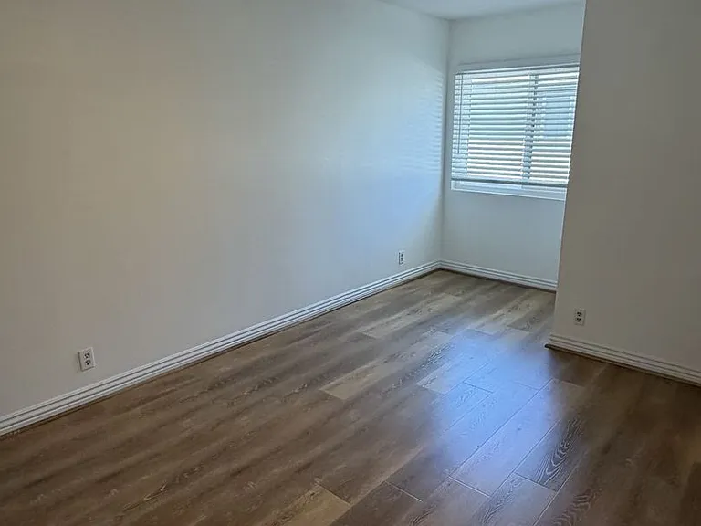 22330 Harbor Ridge Ln #5 — Photo 15