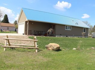 417 Adams Ave S, Terry, MT 59349