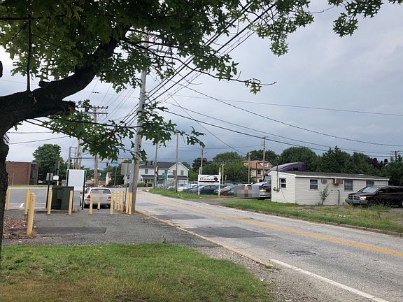 5th image of 1723 Charriton Dr